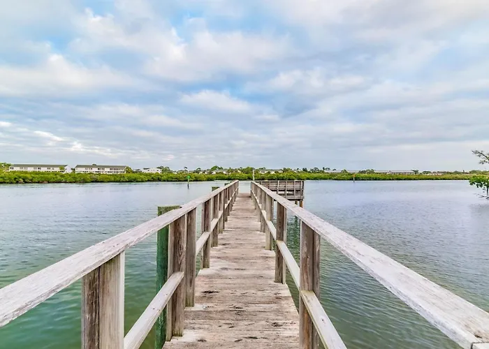 Peaceful Intracoastal 3 Min Walk To
