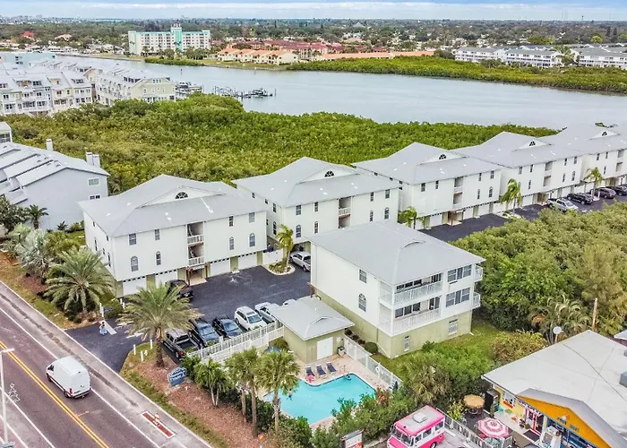 Peaceful Intracoastal 3 Min Walk To *